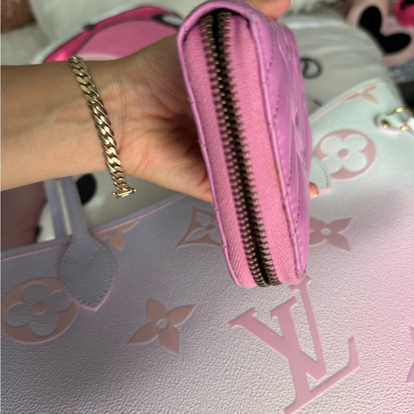 Gucci marmont candy pink wallet - Picture 6 of 9